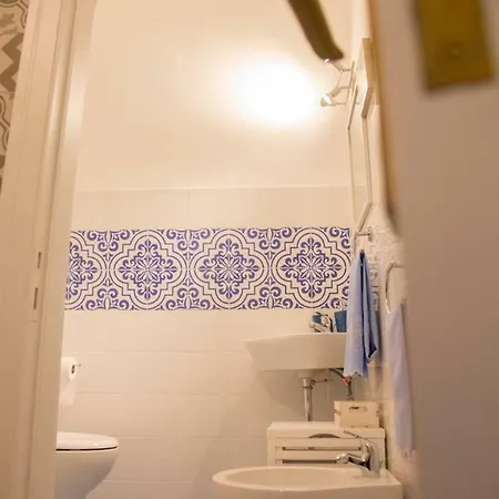 Apartment La Piazzetta - Hospitality Chiaramonte Gulfi